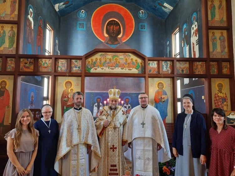 В українській церкві Успіння Пресвятої Богородиці в Люрді відбулися перші ієрейські свячення